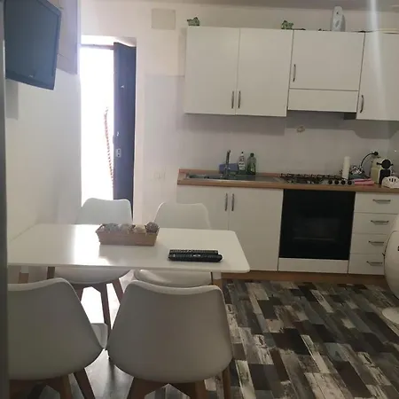 Holiday home Giovannino's