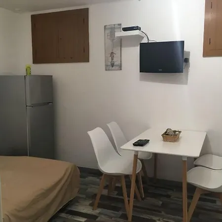 Holiday home Giovannino's *